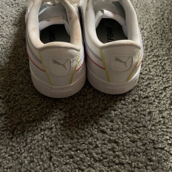 Puma shoes - Picture 3 of 6